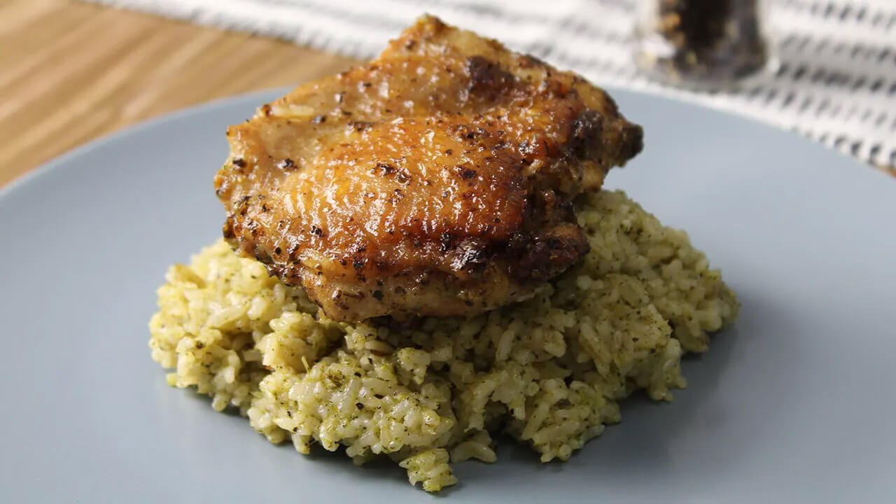 One-Pan Chicken and Broccoli Rice