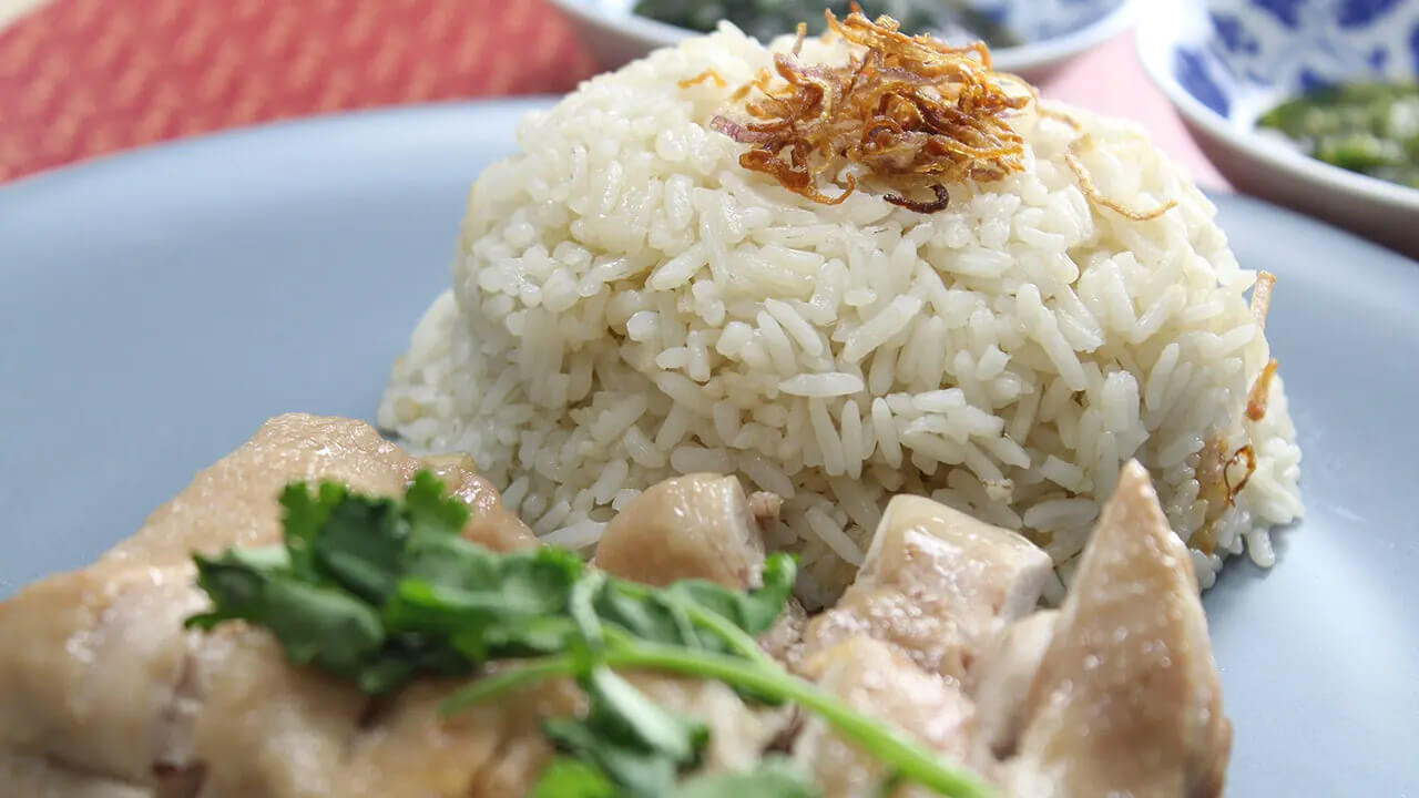 One-Pot Hainanese Chicken Rice